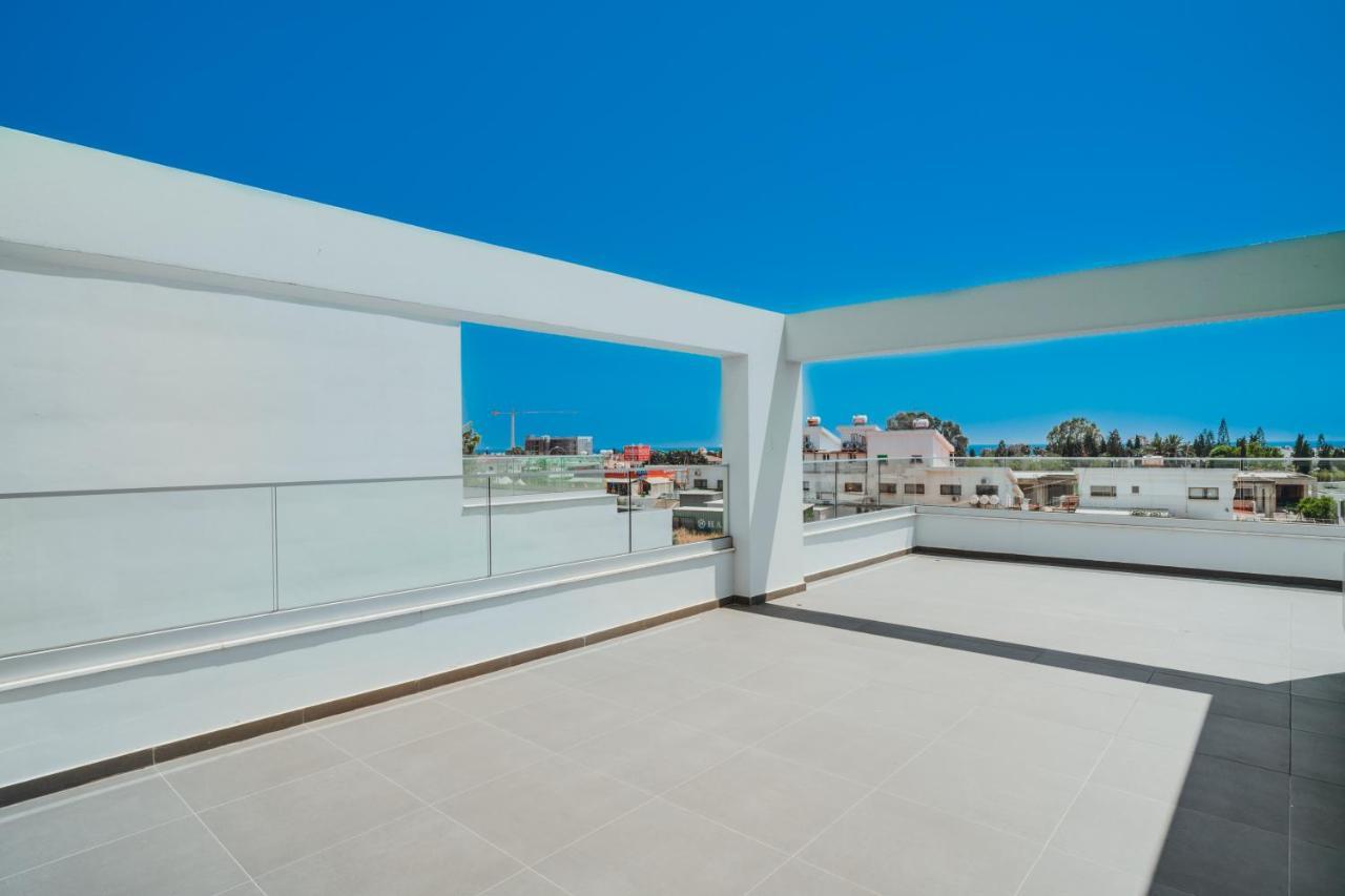 In Style In Modern 3 Bedroom Near Nissi & Square Villa Agia Napa