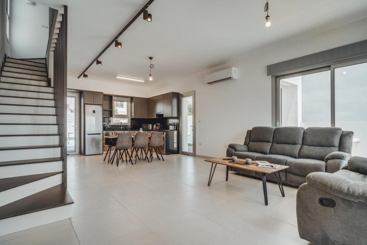 Willa In Style In Modern 3 Bedroom Near Nissi & Square *