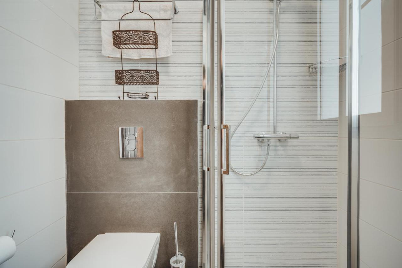 In Style In Modern 3 Bedroom Near Nissi & Square Ajia Napa