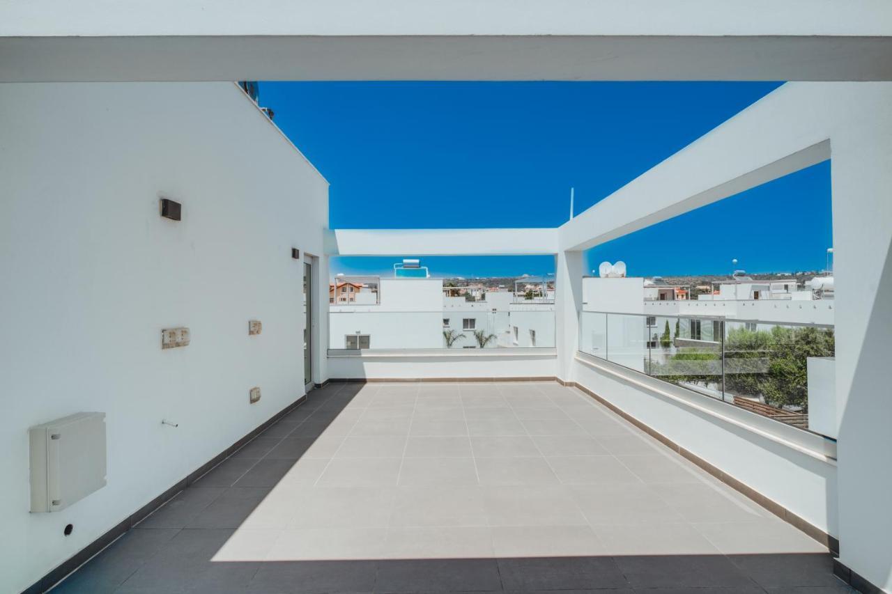 In Style In Modern 3 Bedroom Near Nissi & Square * Ajia Napa