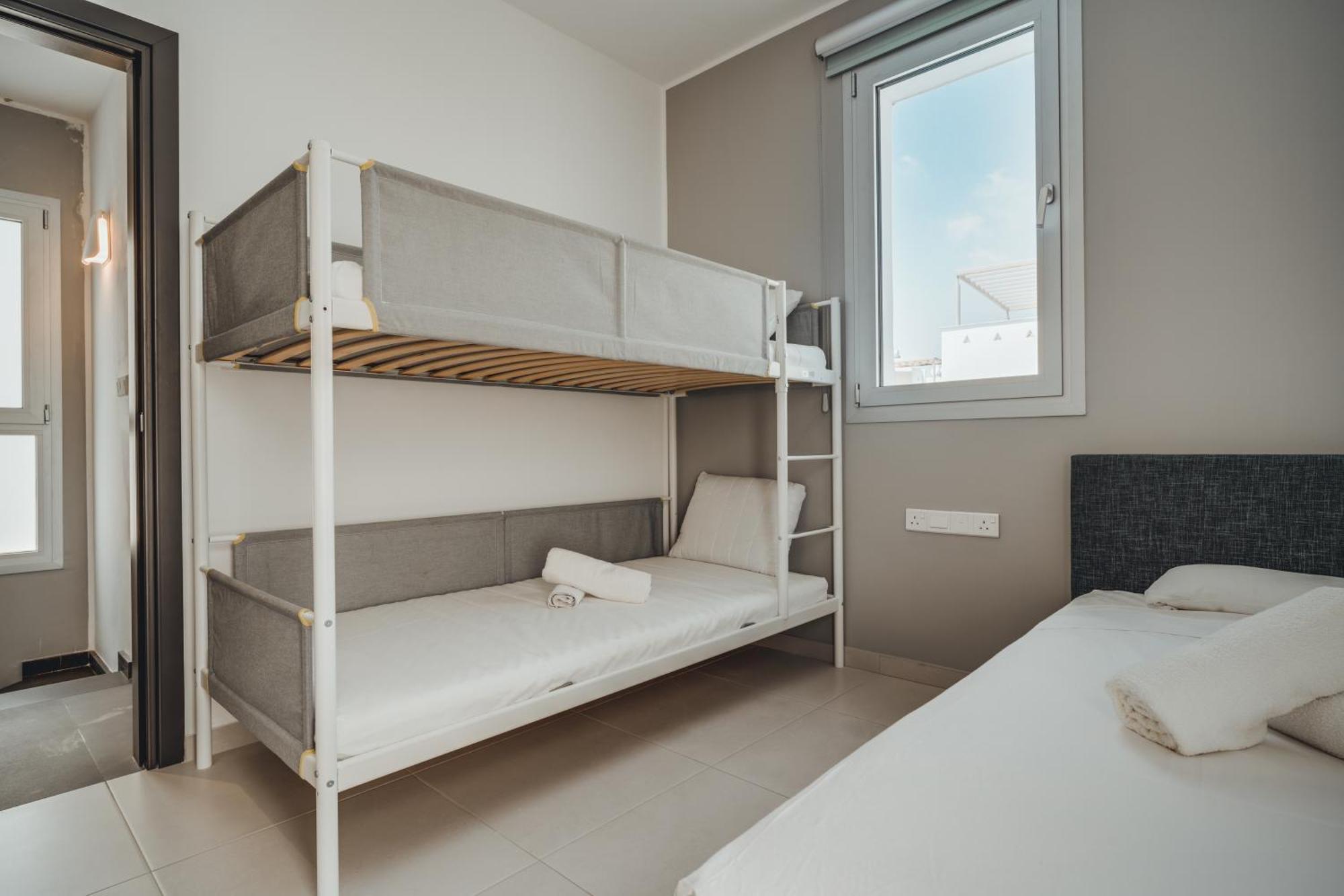 Willa In Style In Modern 3 Bedroom Near Nissi & Square Ajia Napa